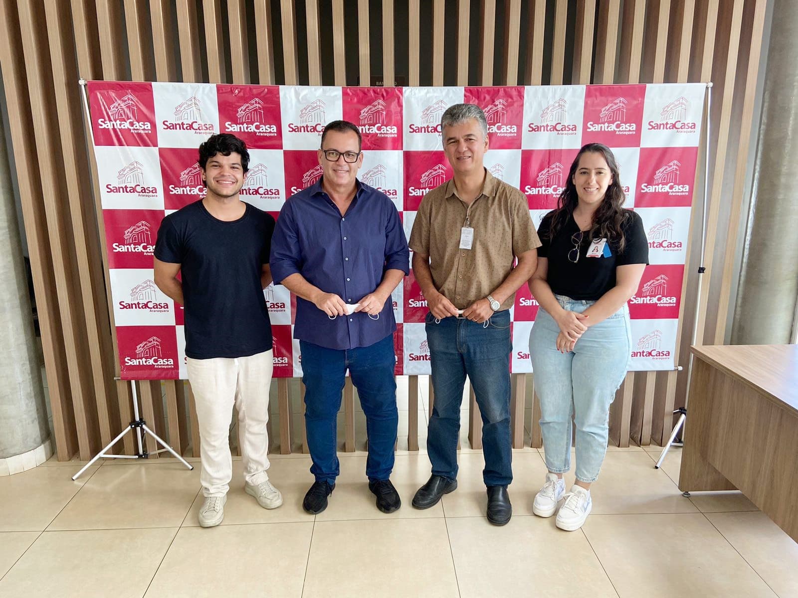 Santa Casa de Araraquara recebe a visita do conselheiro administrativo e vereador Aluísio Braz